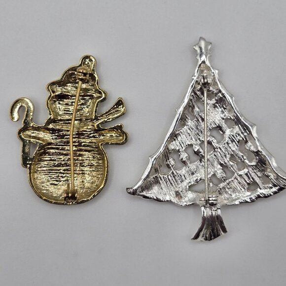 VTG Brooches Christmas 2PC Set Frosted Sugar Enamel  Snowman Christmas Tree Pins - Picture 2 of 10